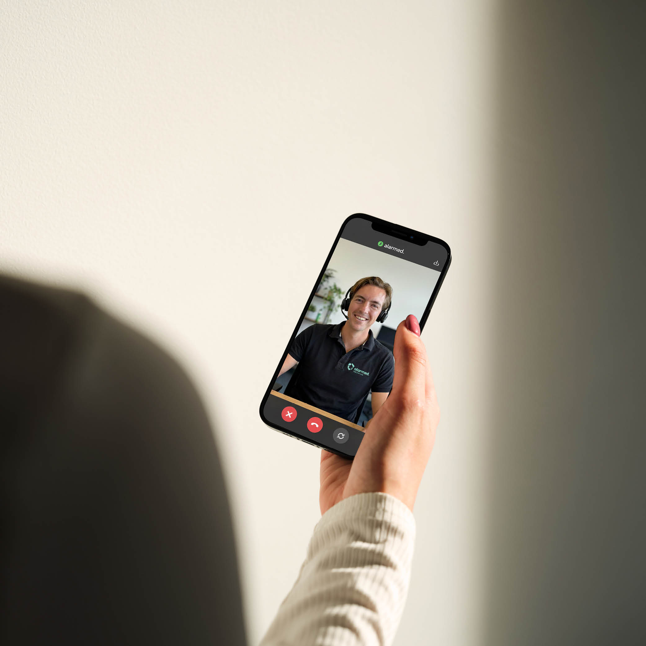 Online adviesgesprek met een adviseur van Alarmed via de telefoon